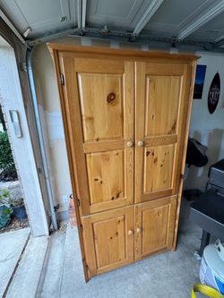 Cabinet with shelves