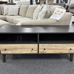 TV Stand. 🚚WE DELIVER🚚