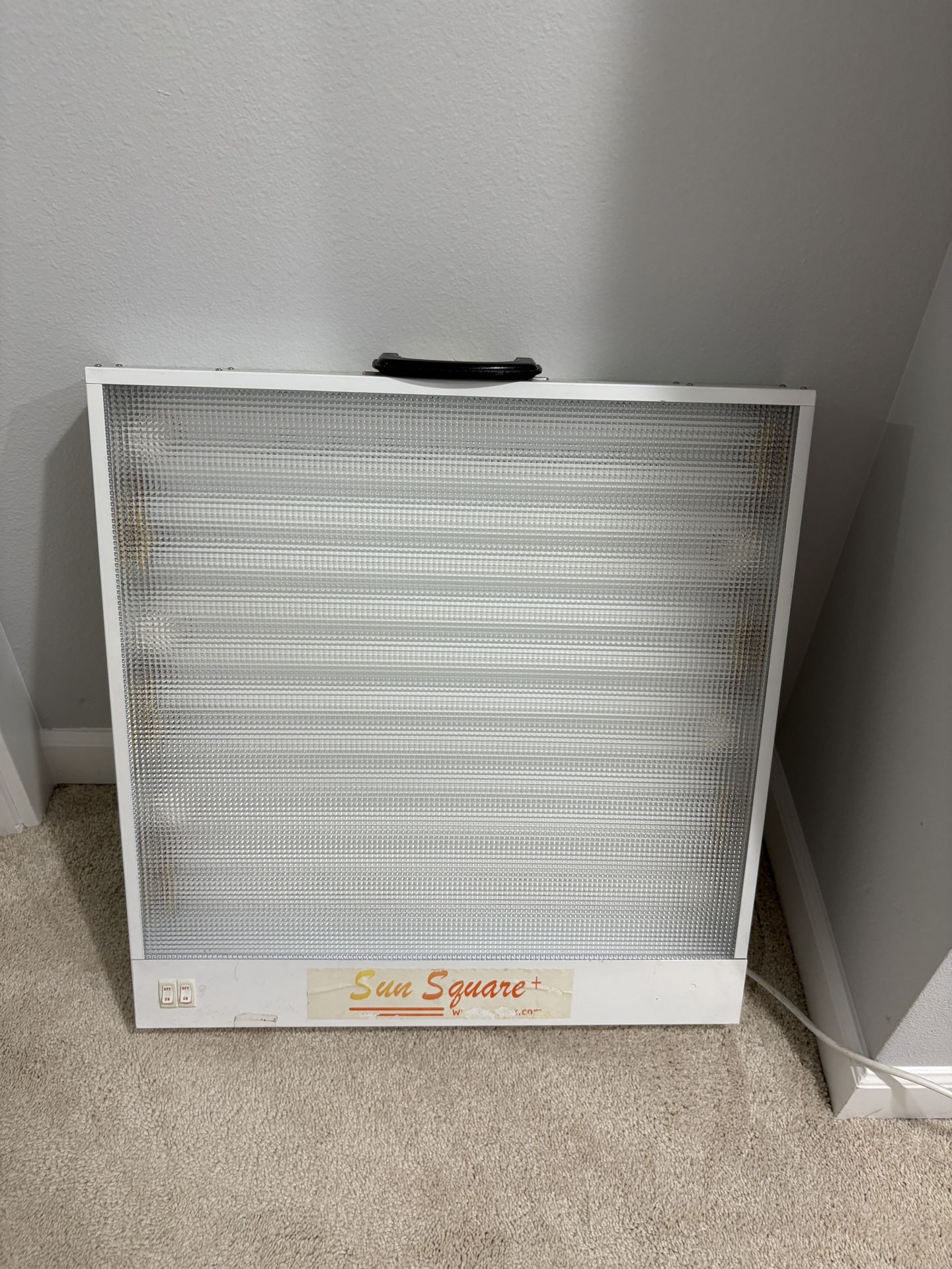 Sun square+ SAD Therapy Light