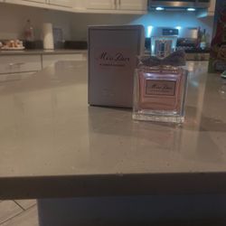 Miss Dior Perfume 