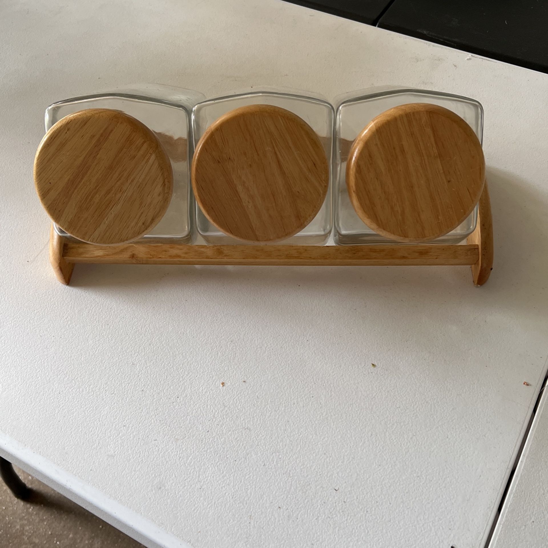 Storage Canisters