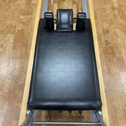 Pilates Designs reformer 