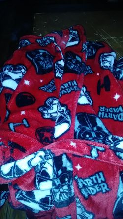 Star Wars robe size 8 boys