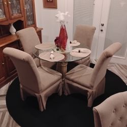 Glass Top Dining Room Table And Four Chairs Includes Everything 