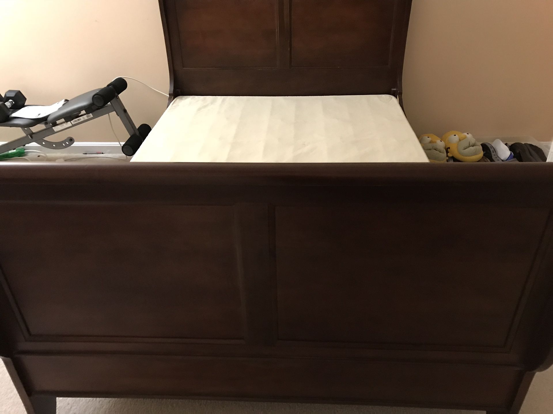 Full Sized Solid Wood Sleigh Bed