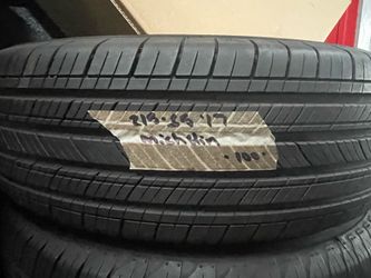 1 SEMI NEW 21565R17 MICHELIN ALL SEASON TIRE for $100 installed and balance. 21565R17 215 65 17 215 65 R 17 215/65/17 215/65/R17  Texas Extreme Tire C