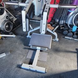 Body Solid Squat Machine