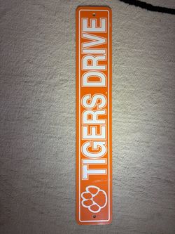 Clemson Street sign decoration
