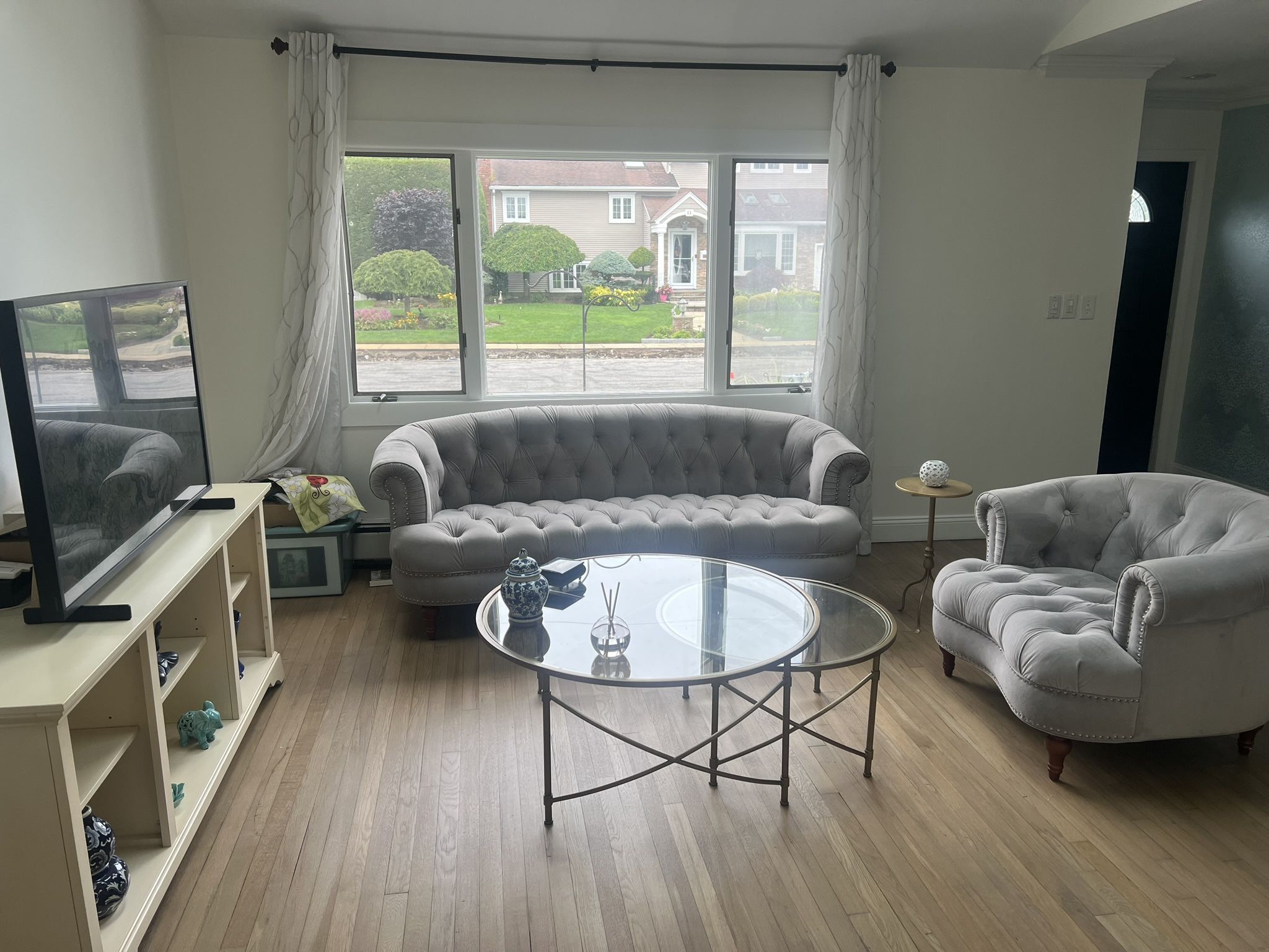 Light Gray Tufted Sofa & Chair