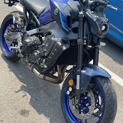 Yamaha 2023 MT-09