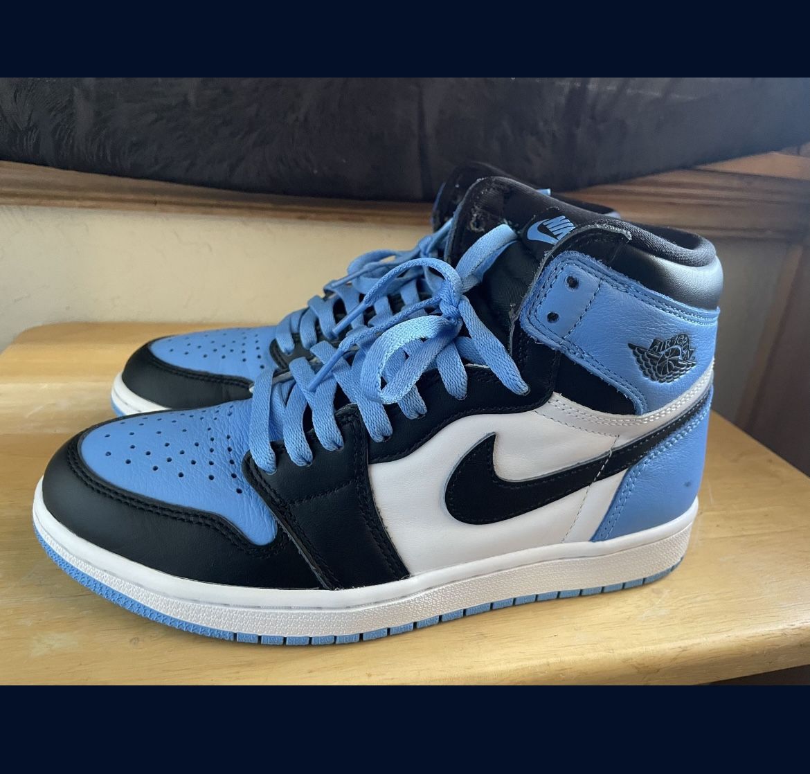 UNC Air Jordan Retro 1 Size 8.5 Men