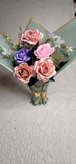 Artificial Rose Flower Bouquet Arrangement