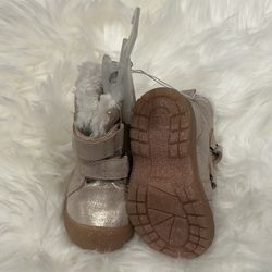 NEW/NUEVAS Baby Girl Boots