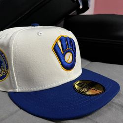 Milwaukee Brewers Size 7 1/4 (Off White Fitted) 