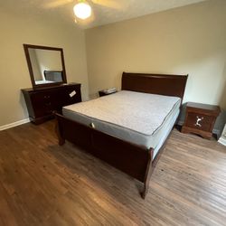 PRICE MATTERS!.. 4 PIECE QUEEN SET $585!..5 PIECE SET $735! PRICE INCLUDES DELIVERY!!