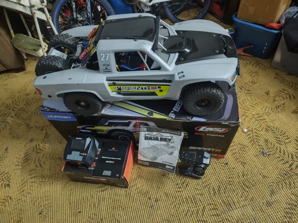 Losi Super Baja Rey 2.0 8s 1/6 Scale Brushless Rc Trophy Truck