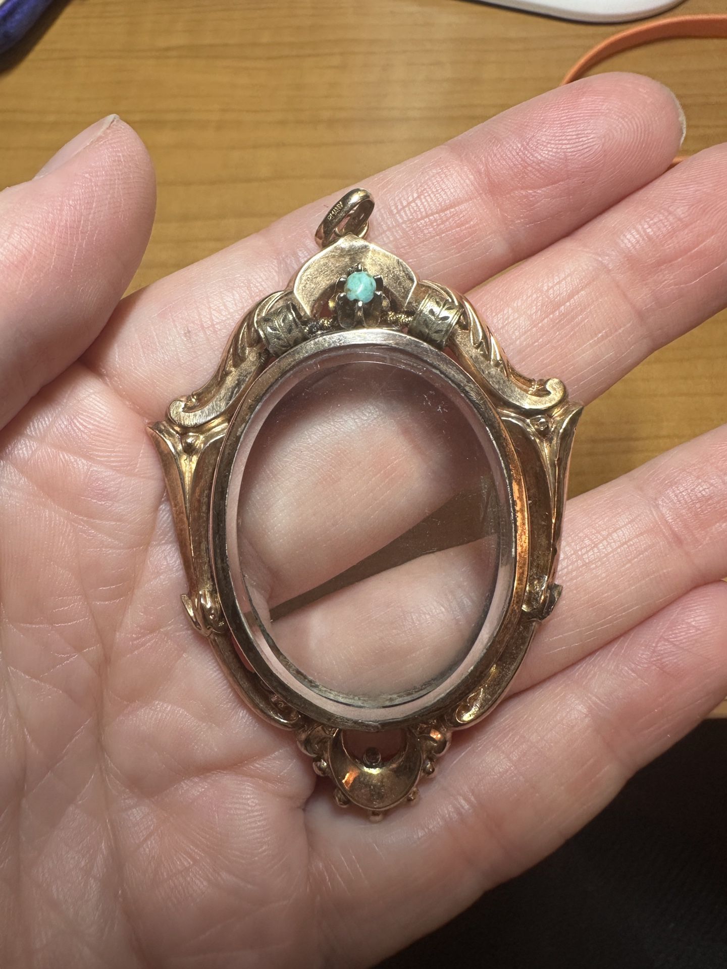 Antique 10k Gold Large Locket