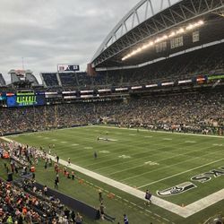 Seattle Seahawks Vs Los Angeles Chargers Sec 101 Under Face Value