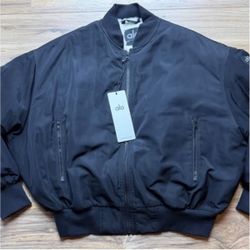 Alo Yoga-Faux Fur Urbanite Bomer