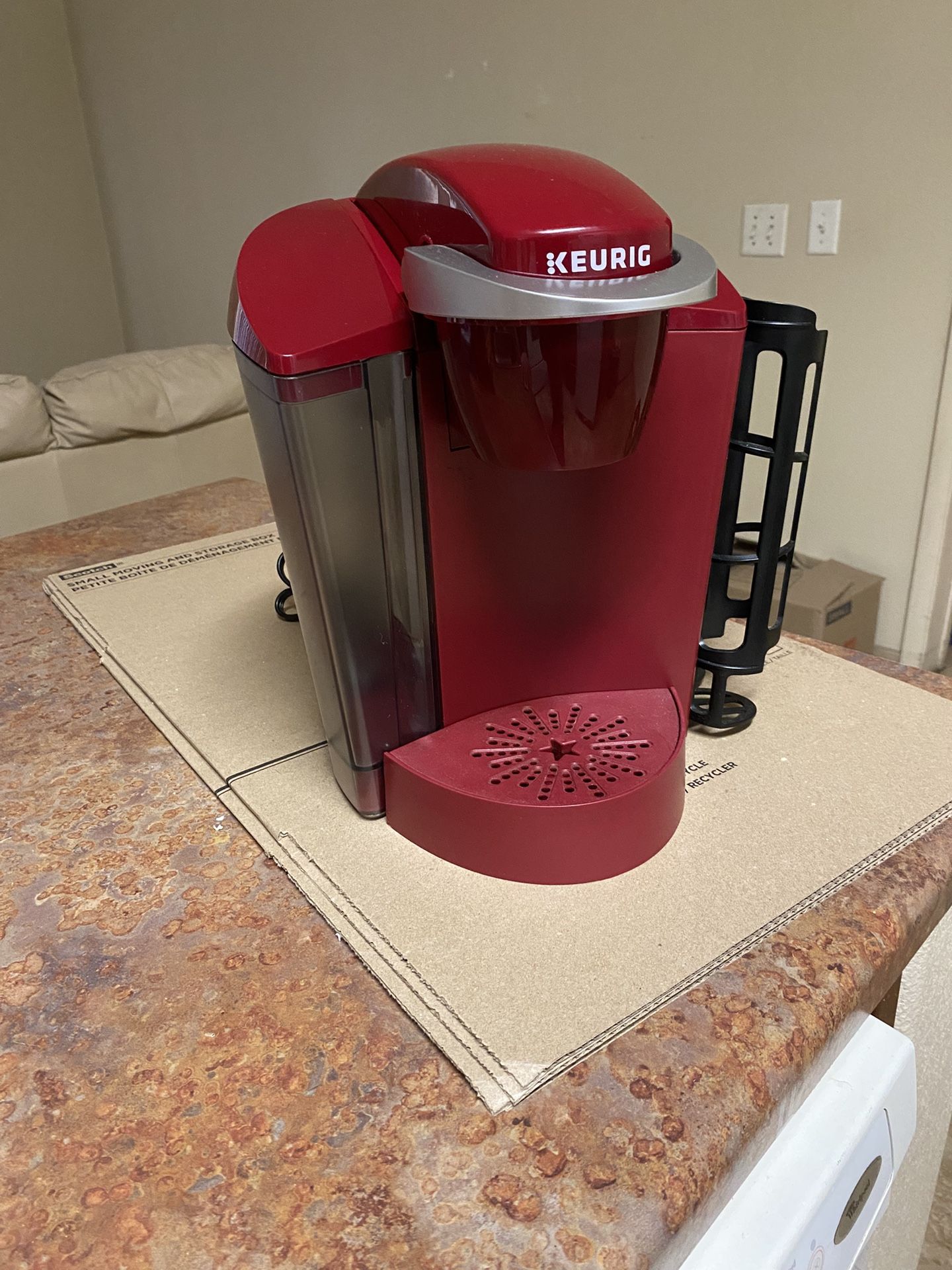 Keurig K50 Coffee Maker Gently Used Asking $35 Obo