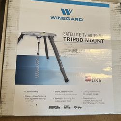 Winegard Mobile Satellite Stand