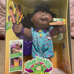 Rare Cabbage Patch Kids Snack time Kid In Box