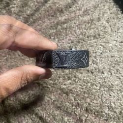 Lv Bracelet 