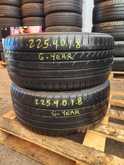 225 40R 18 USED TIRES GOOD YEAR EAGLE SPORT 2254018 USED TIRES (PAIR) MOUNT BALANCE INCLUDED