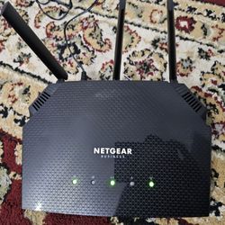 NETGEAR Wifi Router