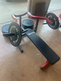 Chest press machine