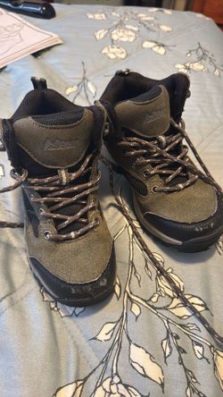 Denali hiking boots