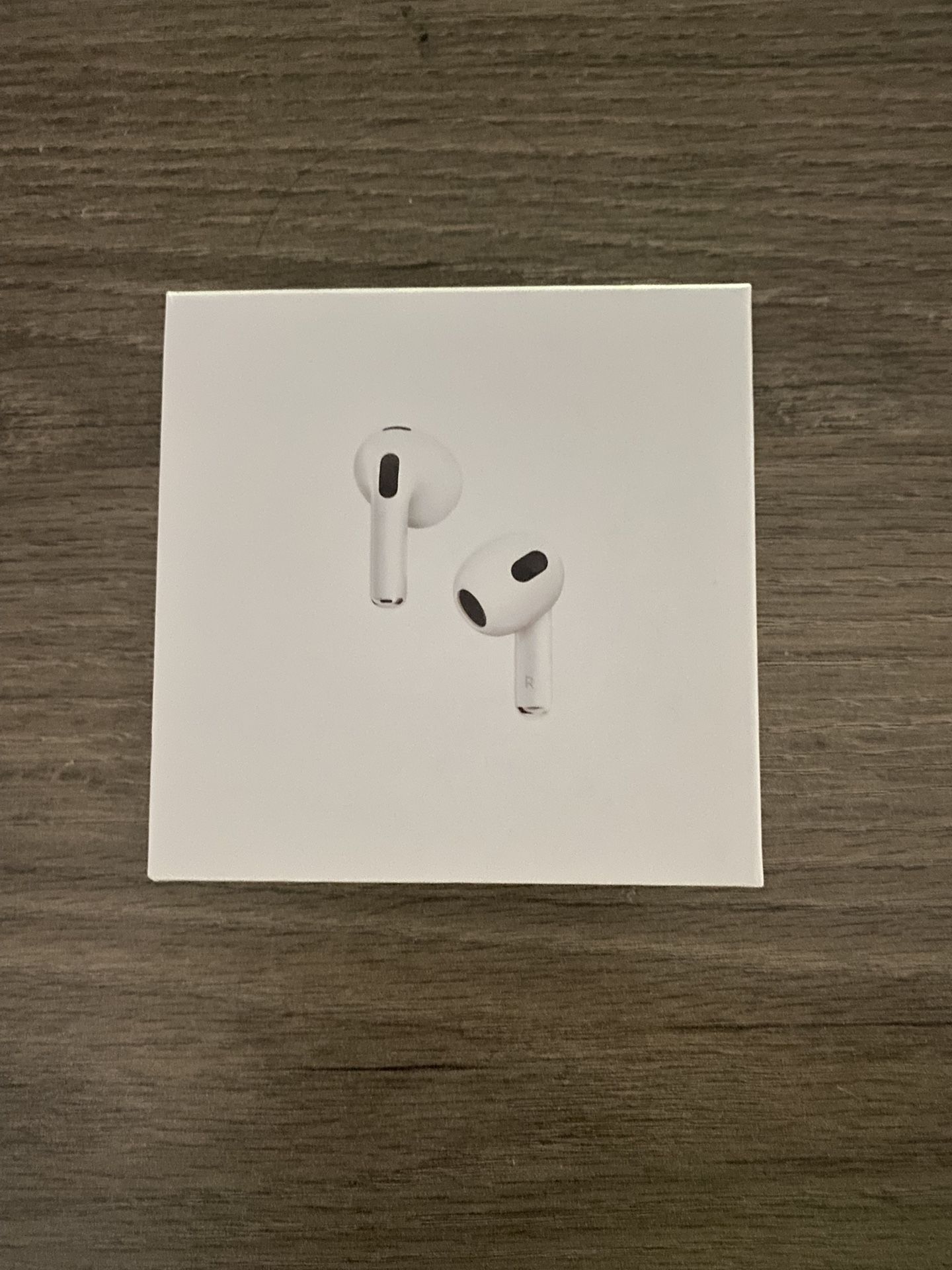 AirPods