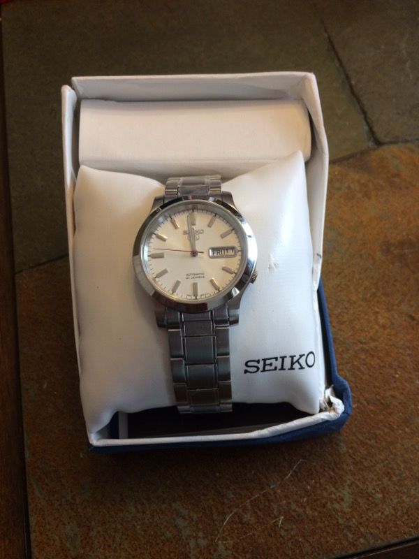 Seiko SNK789 automatic watch