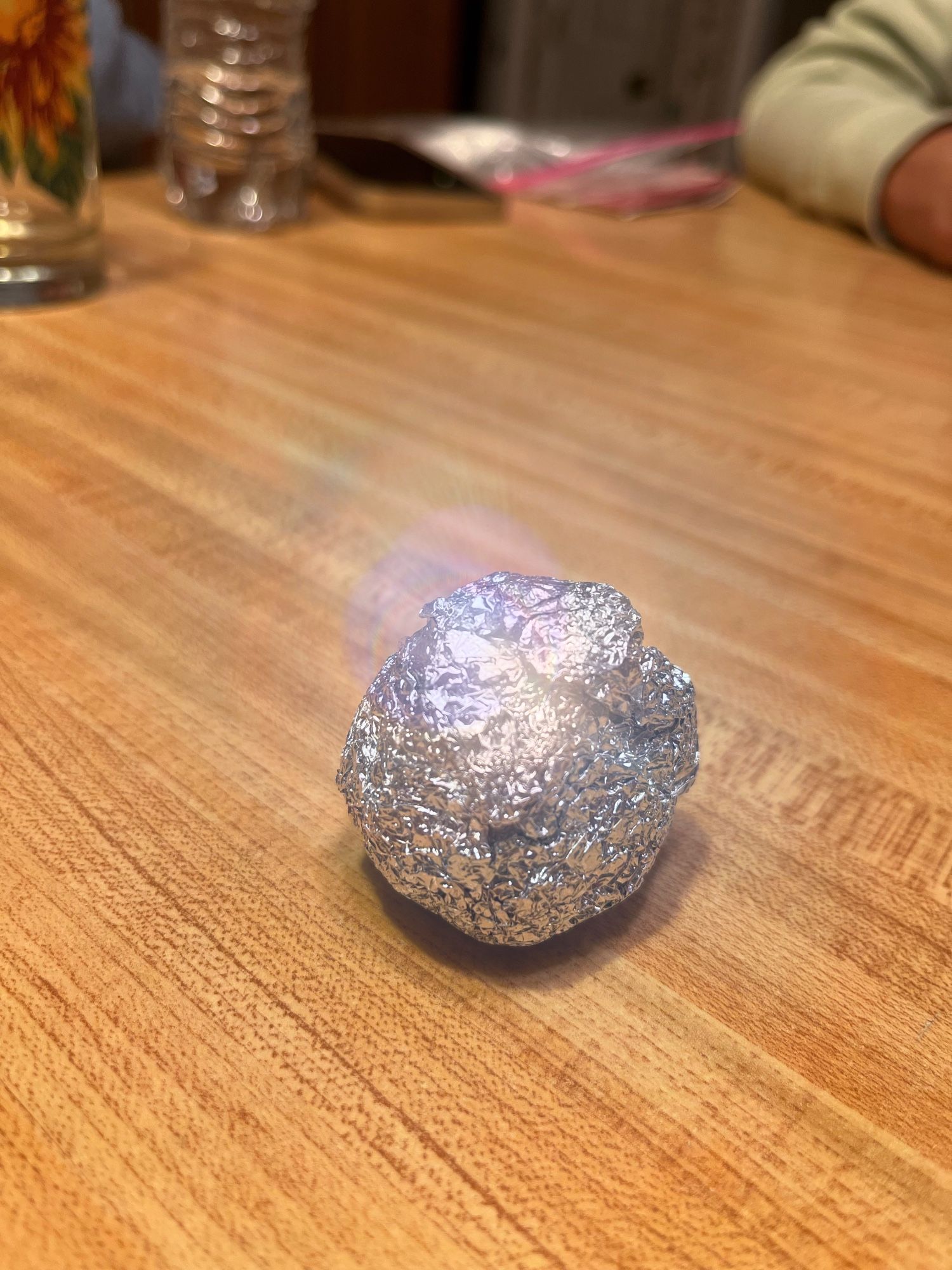 Shiny Illuminum Wrap Ball
