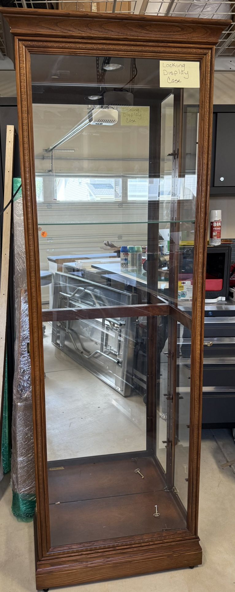 Locking Display Cabinet