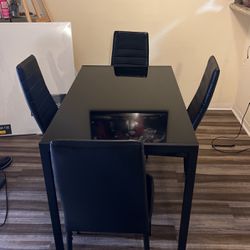 Dining Table Set/ 4 Chairs