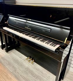 2010 Yamaha U1 Upright Piano Free delivery and tuning