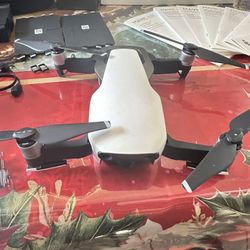 DJI AIR FLY MORE COMBO 