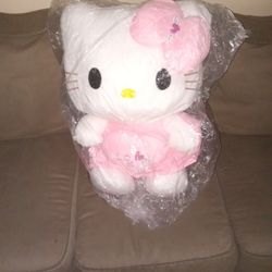 Huge hello kitty