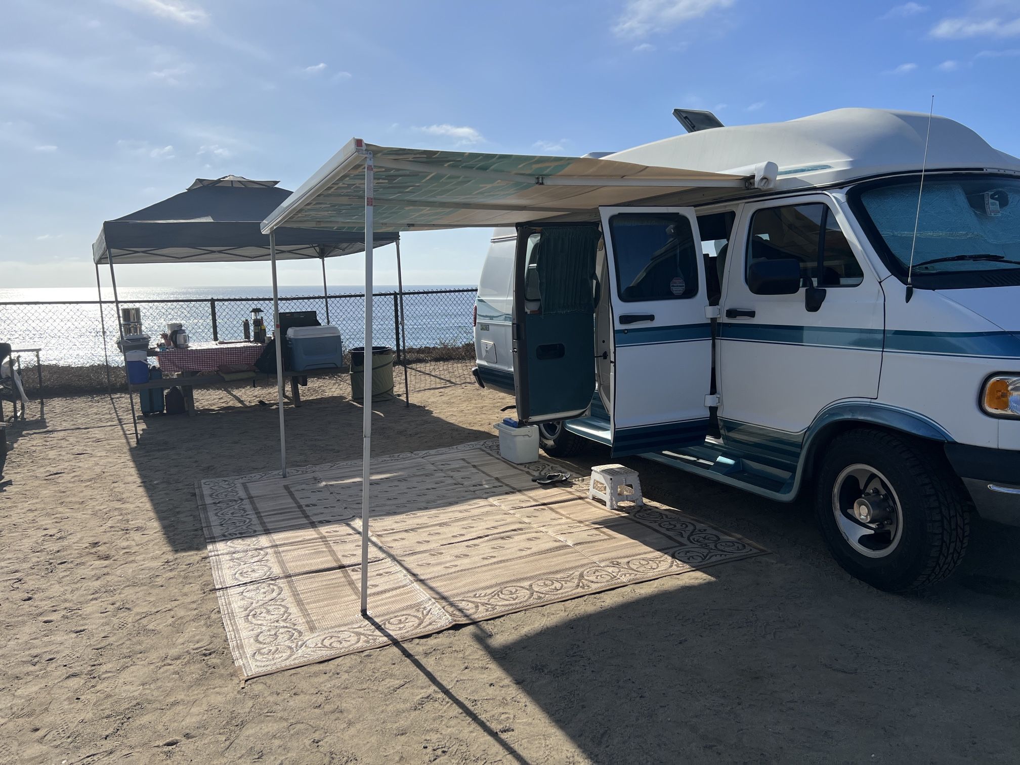 1997 Coachmen 19’ Dodge Ram 3500 Chassis