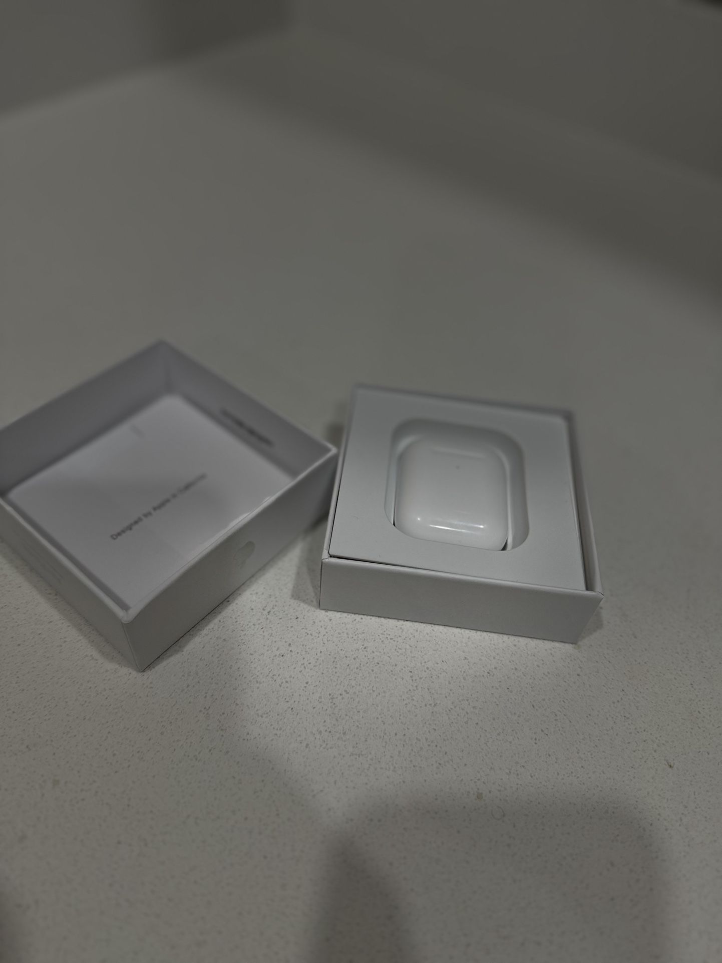 AirPod 2