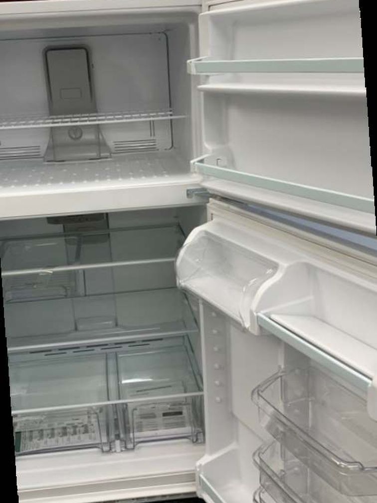BRAND NEW WHIRLPOOL TOP FREEZER WRT318FZDM REFRIGERATOR MU2Q6