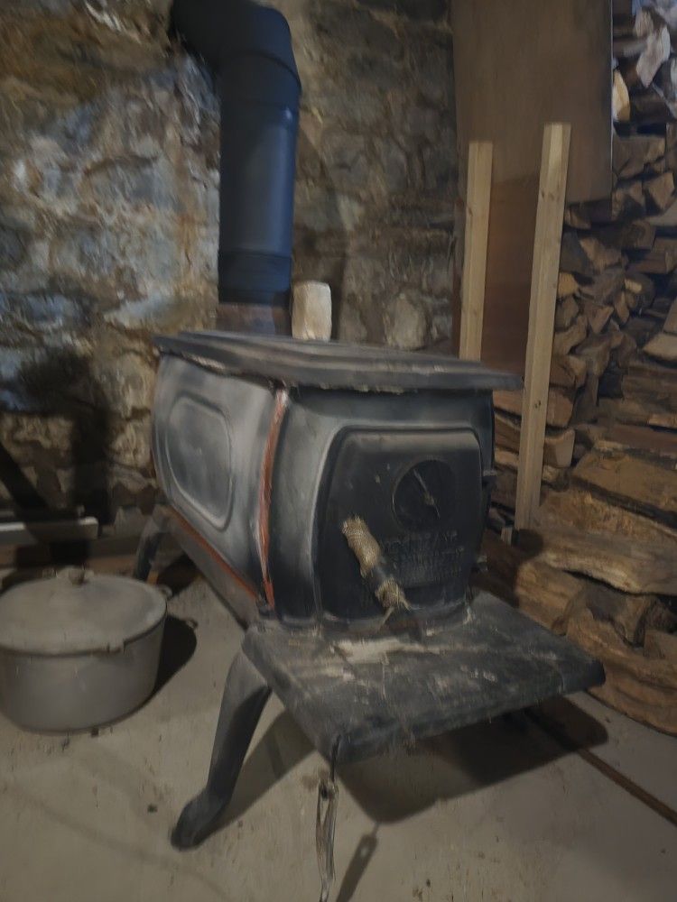 Wood Burning Stove & Wood