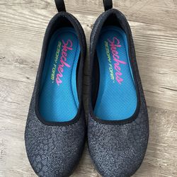 Sketchers Memory Foam Shoes