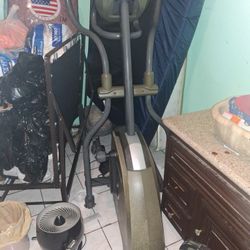 Máquina de hacer ejercicio te pobicicleta