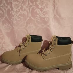 Ozark Trail Leather Boots