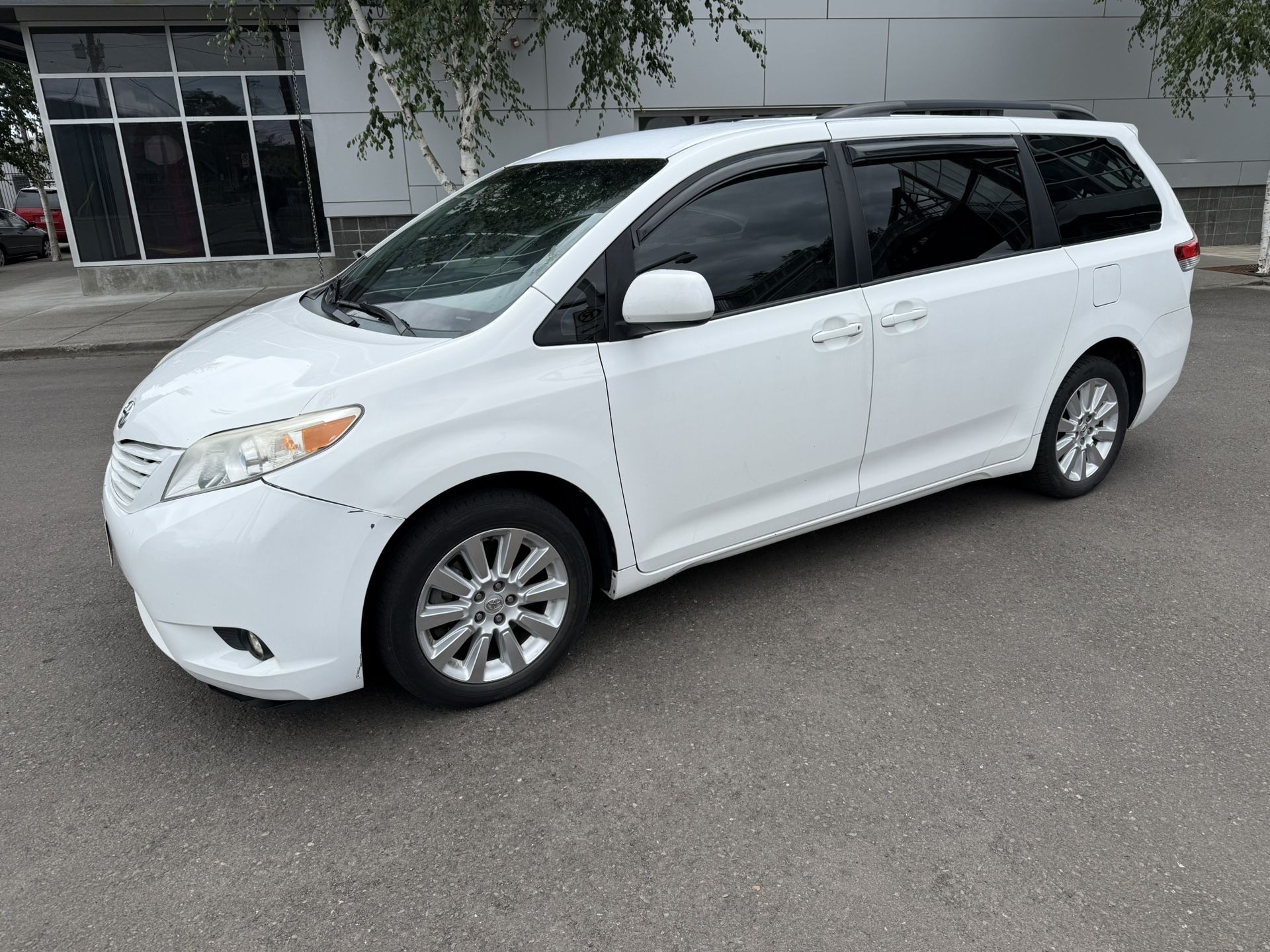 2011 Toyota Sienna