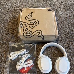 Razer Barracuda X Wireless Gaming & Mobile Headset (PC, PlayStation, Switch 2, Android, iOS): 2.4GHz Wireless + Bluetooth - Lightweight - 40mm Drivers