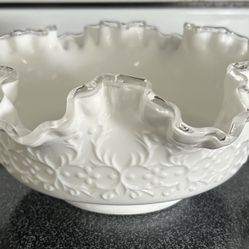 Fenton Silver Crest Spanish Lace Ruffled Edge Glass Bowl