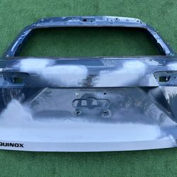 Chevrolet Equinox Liftgate Tailgate Trunk Lid Tapa De Maletero 2018 2019 2020 2021 2022 2023 2024